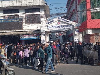 आर.आर क्याम्पसमा दुई विद्यार्थी समूहबीच खुकुरी हानाहान